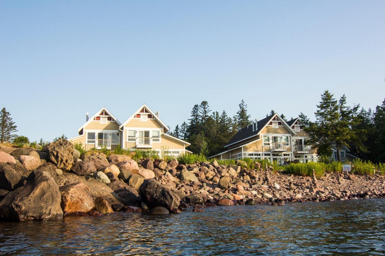Larsmont Cottages 투 하버스 외부 사진